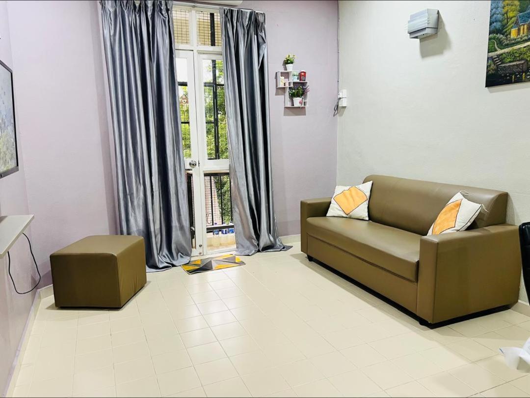 Batu Feringgi Homestay エクステリア 写真