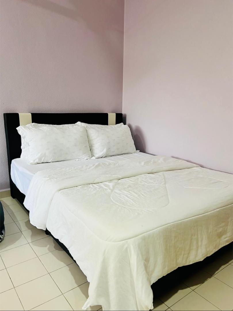 Batu Feringgi Homestay エクステリア 写真